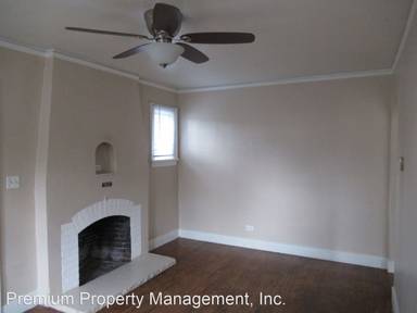 Main picture of 1900 Laurel Ave NE