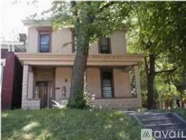 Main picture of 1123 S Brook St
