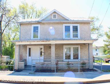 Main picture of 804 S High St