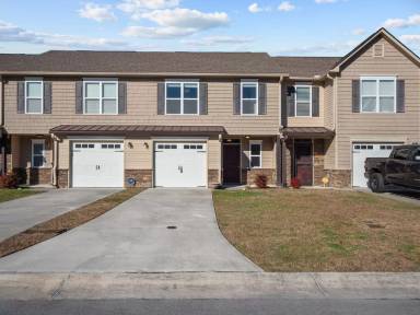 Main picture of 207 Boyington Place Rd