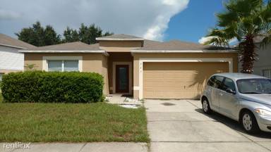 Main picture of 935 Vanderbilt Dr