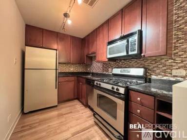 Main picture of 625 W Wrightwood Ave Apartments