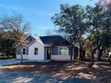 Main picture of 191 Shady Bluff Dr