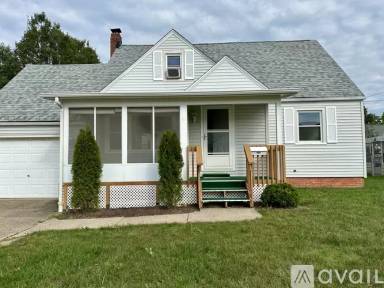 Main picture of 1831 Harding Dr