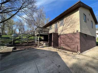 Main picture of 2826 Oxford St