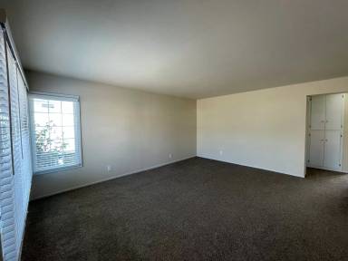 Main picture of 1281 Edgewood Way