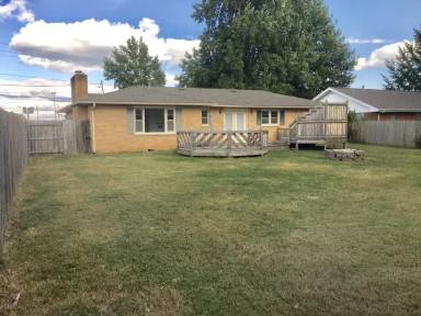 Main picture of 1905 S Linden Ave