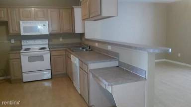 Main picture of Harbortown Villas