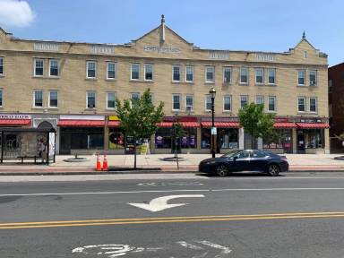 Main picture of 1154 Albany Ave