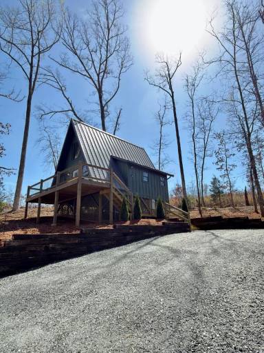 Main picture of 4439 Jug Factory Rd