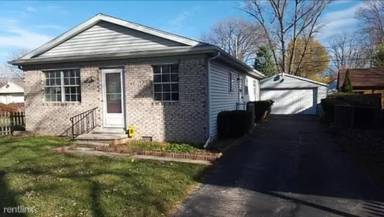 Main picture of 653 Williamsville Ave