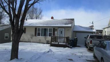 Main picture of 1229 N Park St
