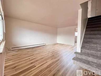 Main picture of 5300 S Elati St