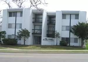 Main picture of 509 W Forest Ave