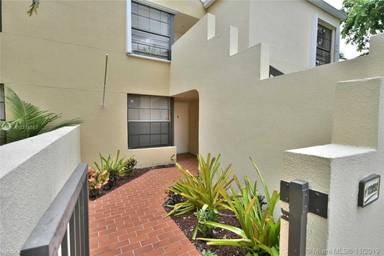 Main picture of 12992 SW 88th Ln