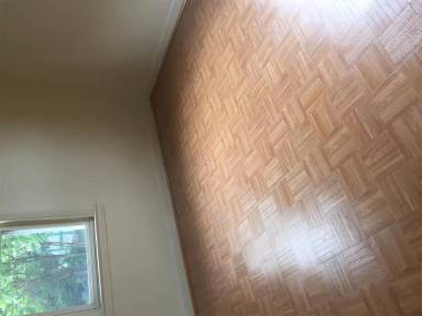 Main picture of 281 N Midler Ave