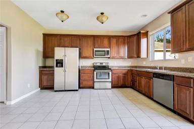 Main picture of 10819 Tilston Pt