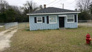 Main picture of 107 Clark St