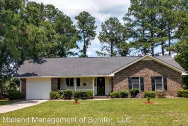 Main picture of 2215 Stadium Rd