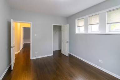 Main picture of 7038-48 S Chappel Ave Apartments