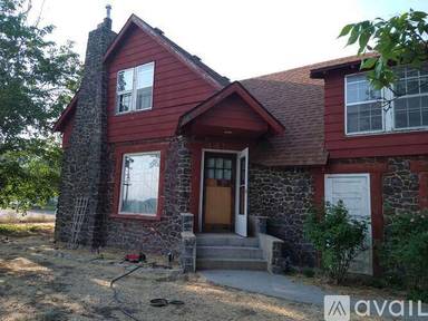 Main picture of 4406 Airport Rd