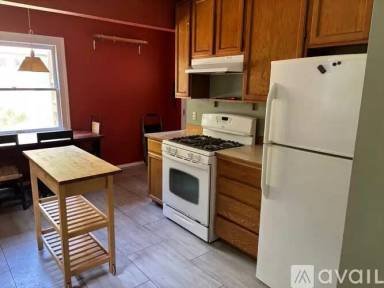 Main picture of 3220 Pheasant Blvd