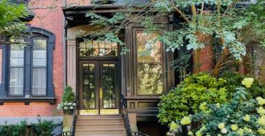 Main picture of 235 Beacon St