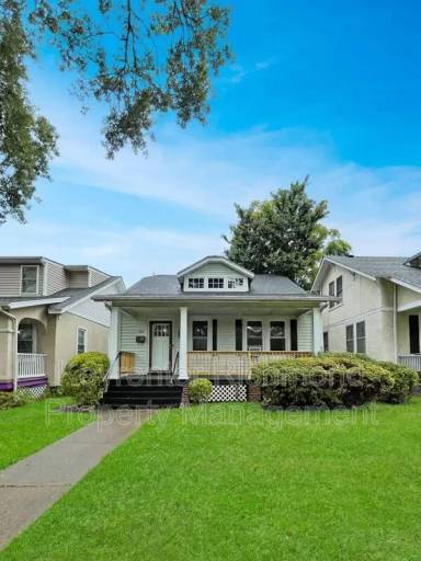 Main picture of 3415 Garland Ave