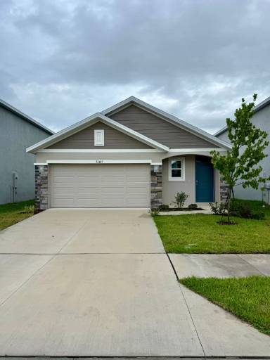 Main picture of 32447 Weathered Oak Dr