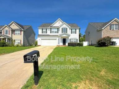 Main picture of 2910 Watercrest Dr NW