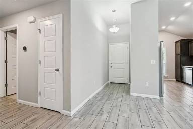 Main picture of 1125 Osprey Dr