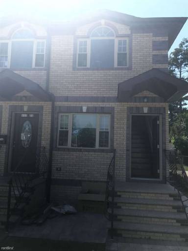 Main picture of 11122 221st St