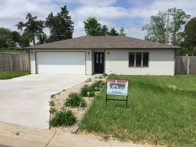 Main picture of 202 William Dr