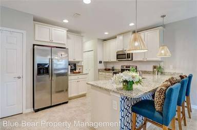 Main picture of 12525 Laurel Cove Dr