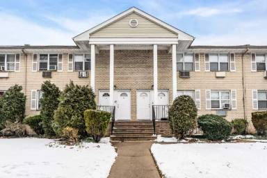 Main picture of 408 Chestnut St