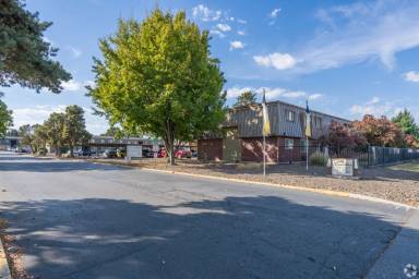 Main picture of 632 N Arthur Apartments