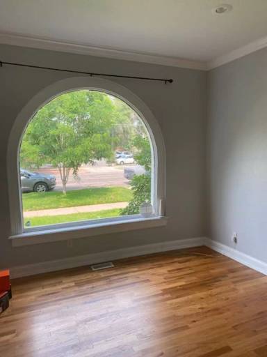 Main picture of 307 E Evans Ave