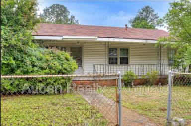 Main picture of 1917 Lazenby Dr
