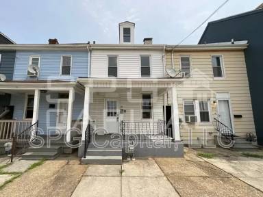 Main picture of 223 Fulton St