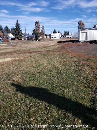 Main picture of 401 E Main St
