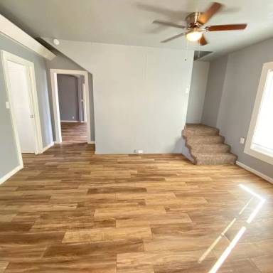 Main picture of 630 S 15th St