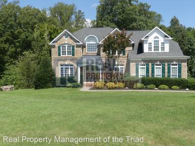 Main picture of 8602 Yvonne Ct