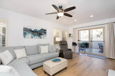 Main picture of 2802 Bellezza Dr
