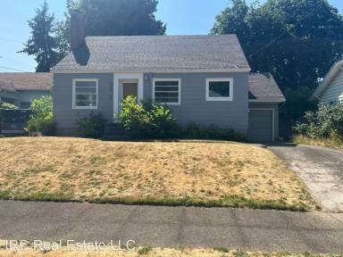 Main picture of 5615 N Wilbur Ave