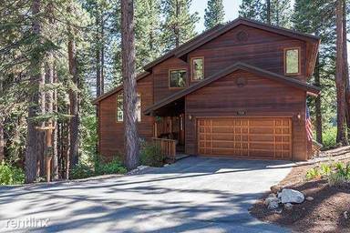Main picture of Golfers Pass