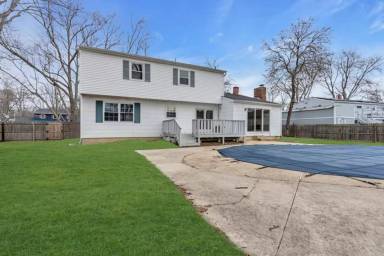 Main picture of 1077 Fairview Dr