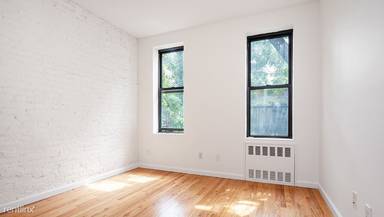 Main picture of 402 East 78th St