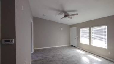 Main picture of 863 Meadowlark Cir