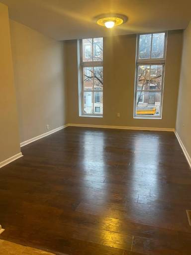 Main picture of 1422 Madison Ave