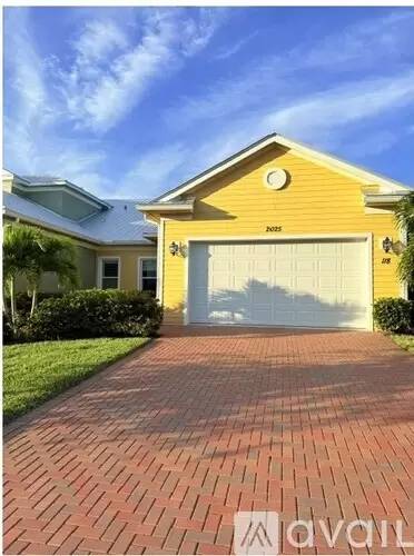 Main picture of 2025 Bridgepointe Cir